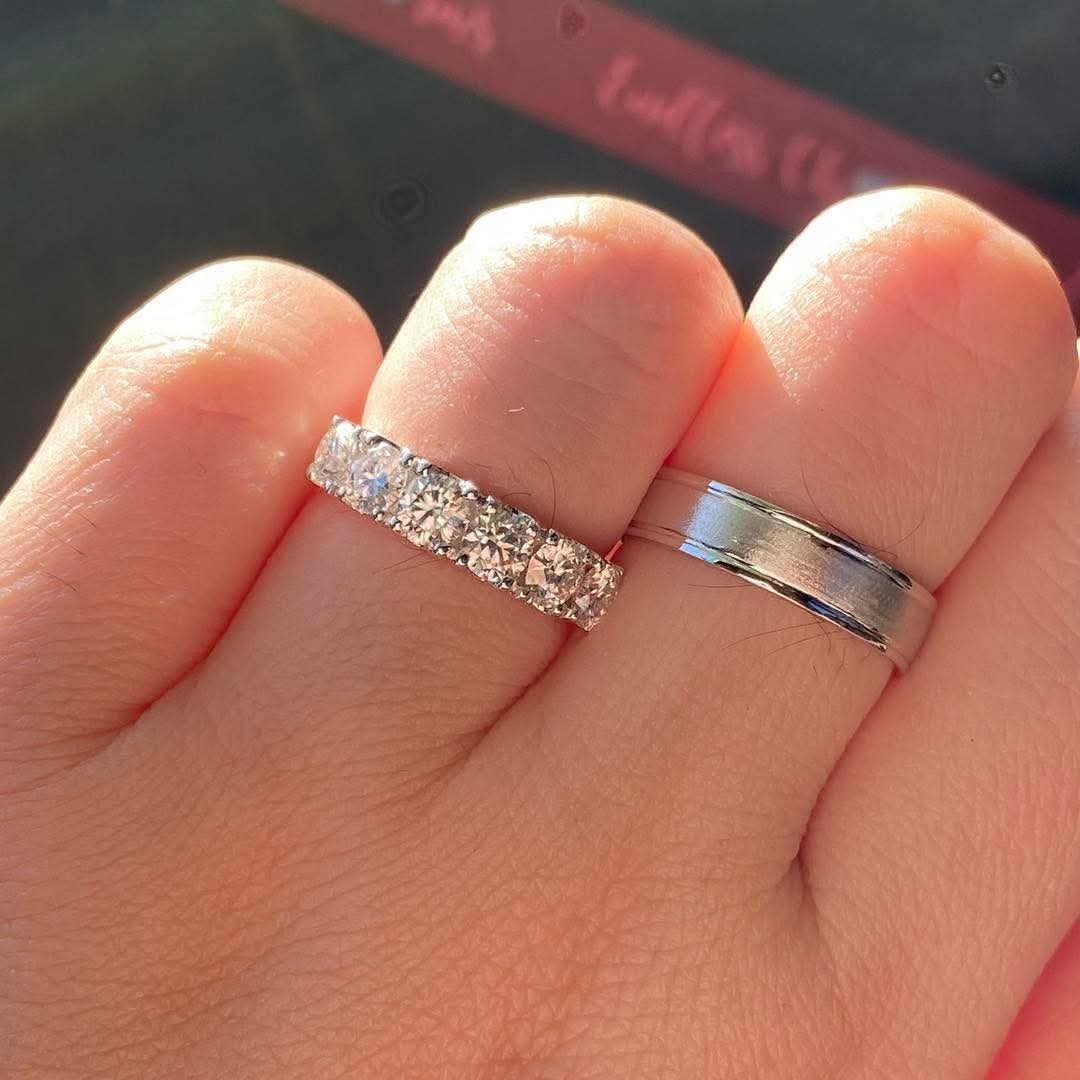Half Eternity 0.30ct Moissanite